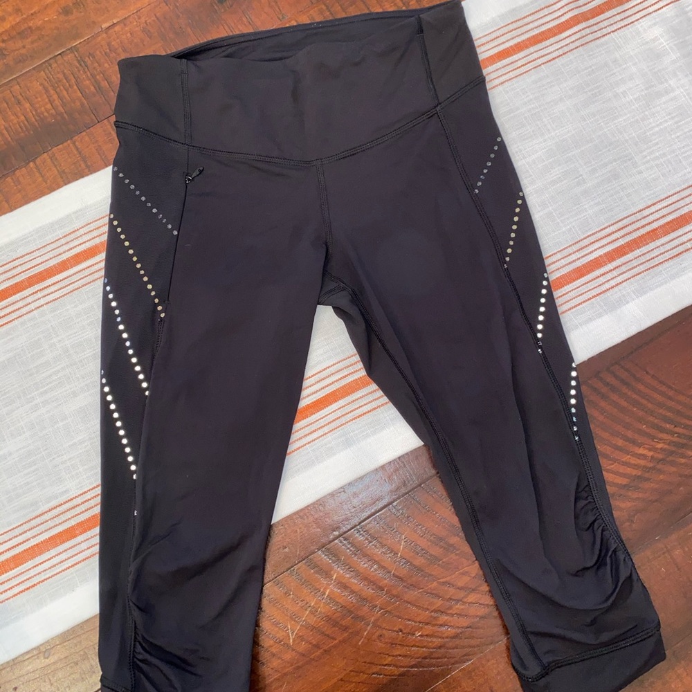 Lululemon Reflective Crop Tight - Picture 2 of 6
